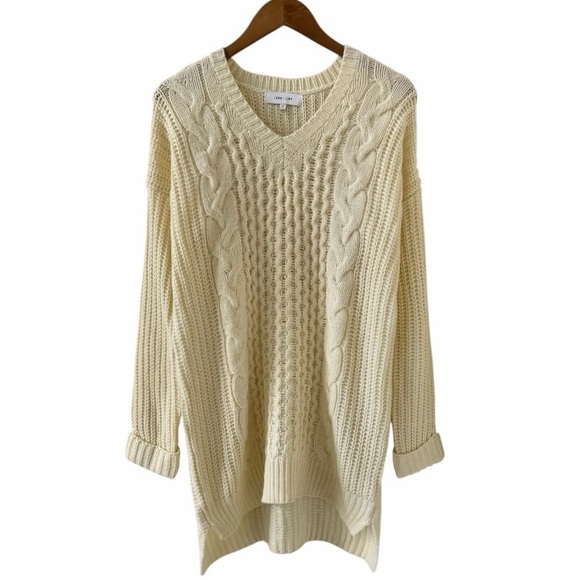 John + Jenn Sweaters - John + Jenn Cream V-Neck Long Sleeve Cable Knit Sweater Size Small